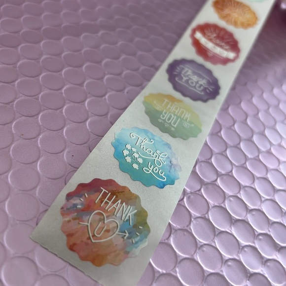2/25$ 500 pcs Thank You Stickers 1" inch (8 Designs) - Picture 2 of 11